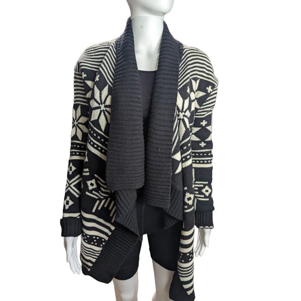 Express Black & White Snowflake Waterfall Cardigan Merino Wool Blend sz M